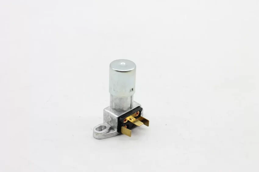 BOTON CAMBIO LUZ DE PISO MIRBA 589 - TIPO FORD